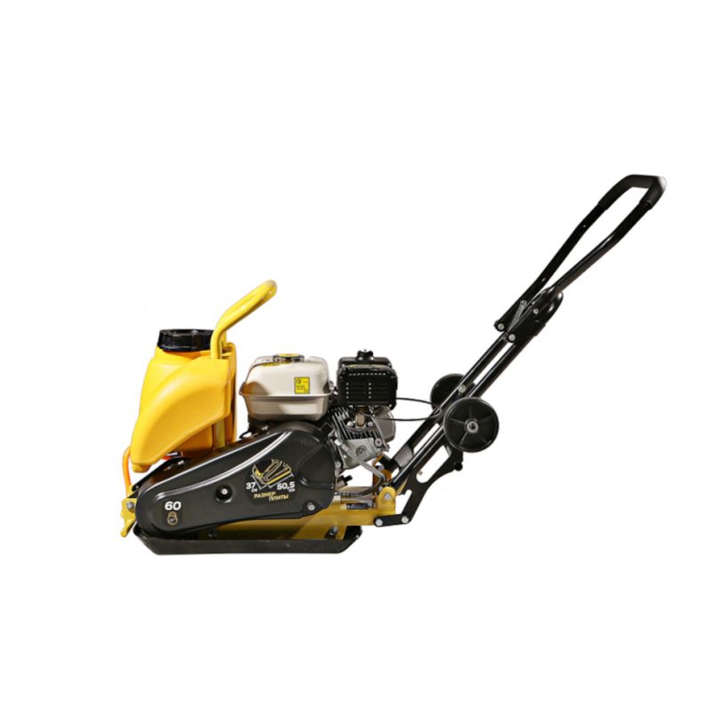 Виброплита бензиновая HANSKONNER HPC 60W 60кг HONDA GX160 4,8 л.с. 50*37см коврик, колеса